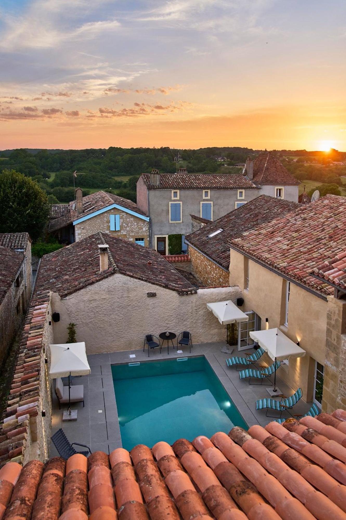 Hotel Le Chevalier Bleu Monpazier Kültér fotó